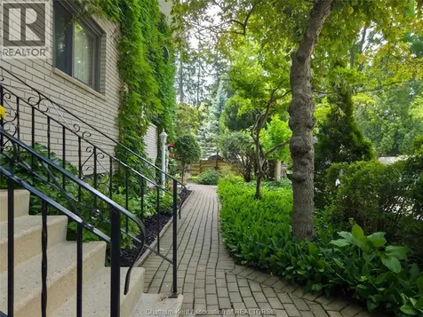 454 King West Street Chatham ON N7M 1G5