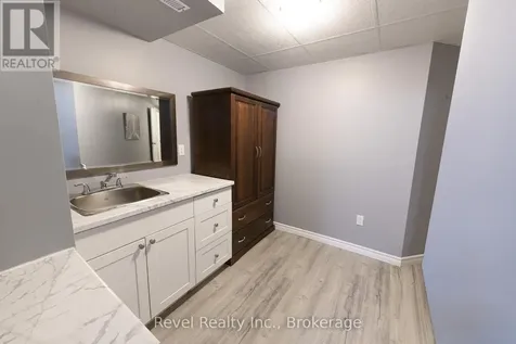 20 Marine View Drive Collingwood ON L9Y 5A3