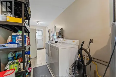 280 Pickering Amherstburg ON N9V 1R6