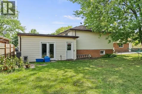 280 Pickering Amherstburg ON N9V 1R6