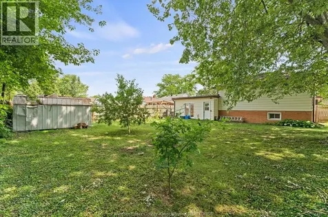 280 Pickering Amherstburg ON N9V 1R6