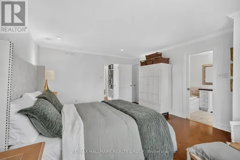 615 Aquaview Drive Ottawa ON K4A 4W1