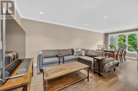 615 Aquaview Drive Ottawa ON K4A 4W1