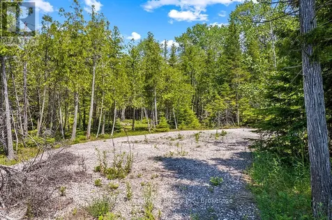 6 Island View Road Northern Bruce Peninsula ON N0H 1W0