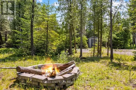 6 Island View Road Northern Bruce Peninsula ON N0H 1W0