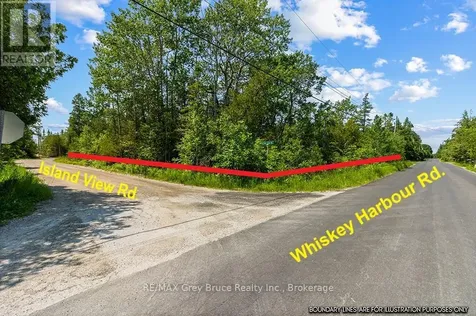 6 Island View Road Northern Bruce Peninsula ON N0H 1W0