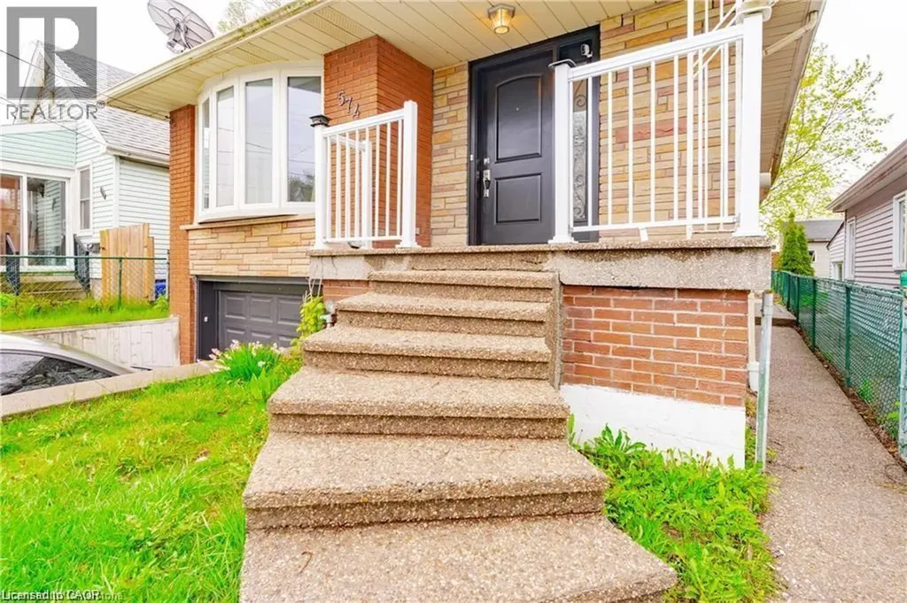574 Upper Sherman Avenue Hamilton ON L8V 3M1
