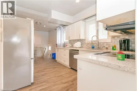 574 Upper Sherman Avenue Hamilton ON L8V 3M1