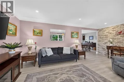7344 Dickenson Road East Glanbrook ON L0R 1W0