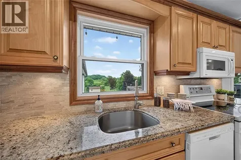 7344 Dickenson Road East Glanbrook ON L0R 1W0