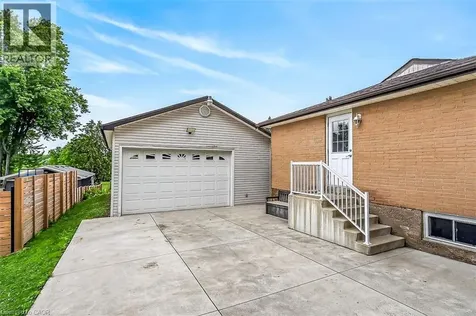 7344 Dickenson Road East Glanbrook ON L0R 1W0