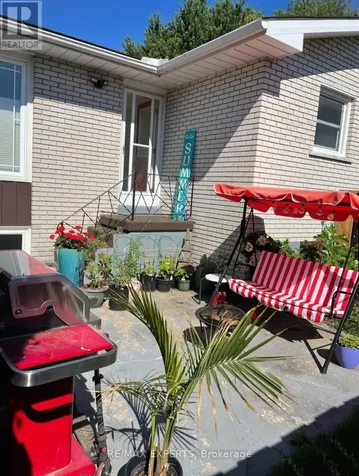 7 Willow Street Collingwood ON L9Y 2H9