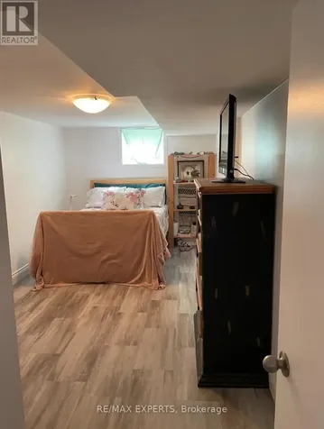 7 Willow Street Collingwood ON L9Y 2H9
