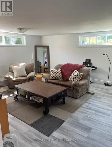 7 Willow Street Collingwood ON L9Y 2H9