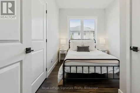 11 Beausoleil Lane Blue Mountains ON L9Y 0H2