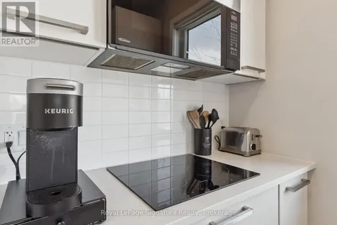 11 Beausoleil Lane Blue Mountains ON L9Y 0H2