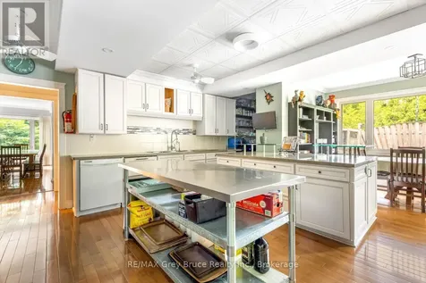 424 Huron Road South Bruce Peninsula ON N0H 2T0