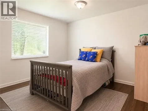 160 Council Crescent Ancaster ON L9G 1V1