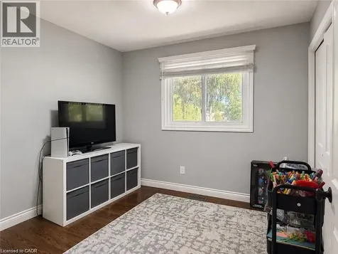 160 Council Crescent Ancaster ON L9G 1V1