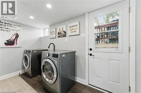 160 Council Crescent Ancaster ON L9G 1V1