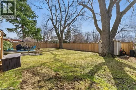 160 Council Crescent Ancaster ON L9G 1V1