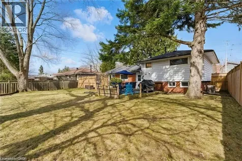 160 Council Crescent Ancaster ON L9G 1V1