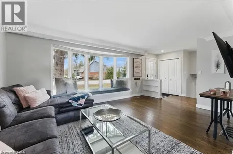 160 Council Crescent Ancaster ON L9G 1V1
