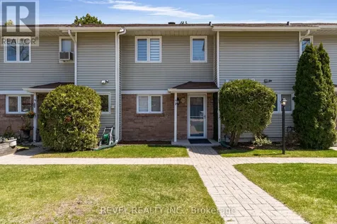 39 28th Street South Wasaga Beach ON L9Z 2E4