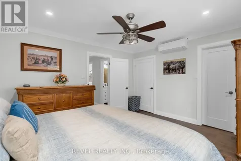 39 28th Street South Wasaga Beach ON L9Z 2E4