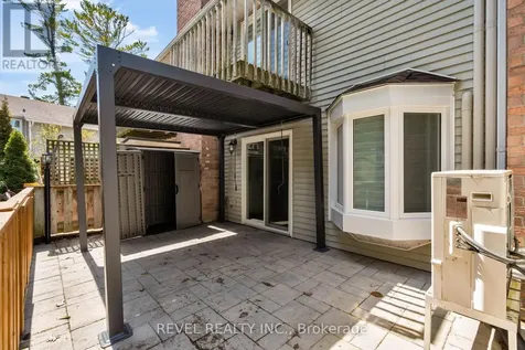 39 28th Street South Wasaga Beach ON L9Z 2E4
