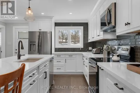 39 28th Street South Wasaga Beach ON L9Z 2E4