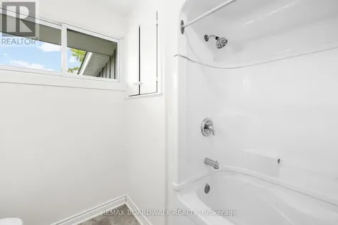 24 North Street North Perth ON K7H 2S5