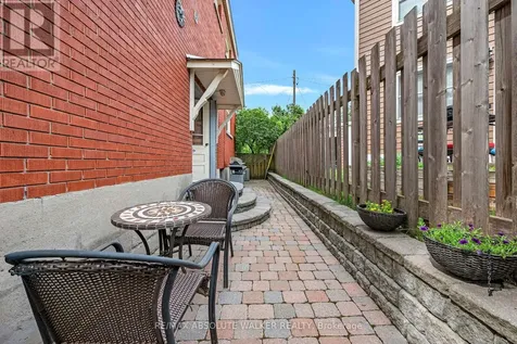 26 Riverdale Avenue Ottawa ON K1S 1R2