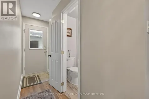 1084 St Germain Crescent Ottawa ON K1C 2L8