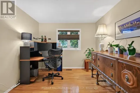 1084 St Germain Crescent Ottawa ON K1C 2L8