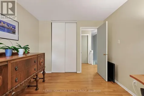 1084 St Germain Crescent Ottawa ON K1C 2L8
