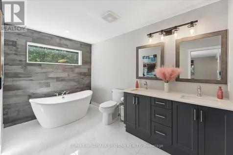 825 Tindle Bay Road Selwyn ON K9J 6X3