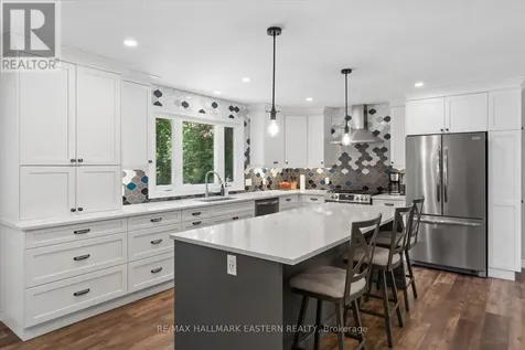 825 Tindle Bay Road Selwyn ON K9J 6X3