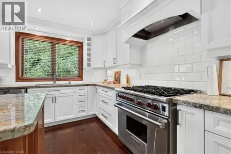 339 Kingsway Place Milton ON L9T 4C8
