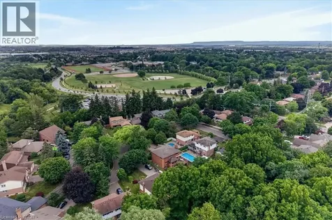 339 Kingsway Place Milton ON L9T 4C8