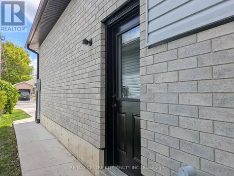 92 Myrtle Street Aylmer ON N5H 2H5
