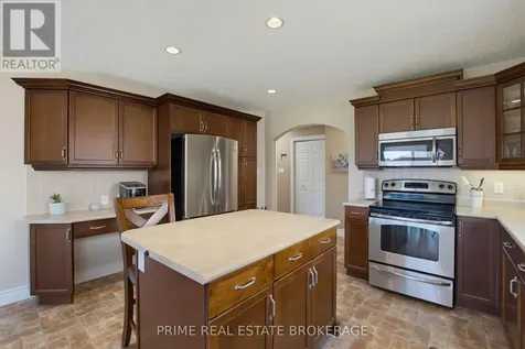 3 Watson Crescent Central Elgin ON N5P 4P9