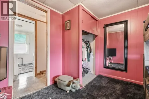66 East 32nd Street Hamilton ON L8V 3R9