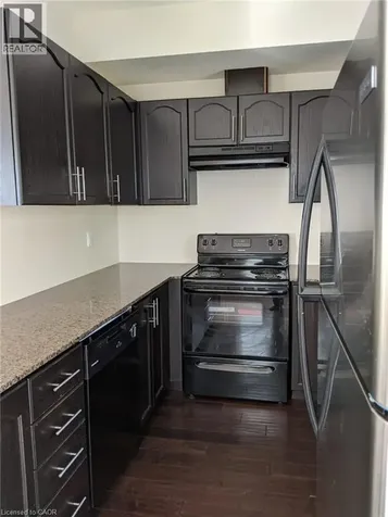 2 Whitehaven Lane Kitchener ON N2H 0B3