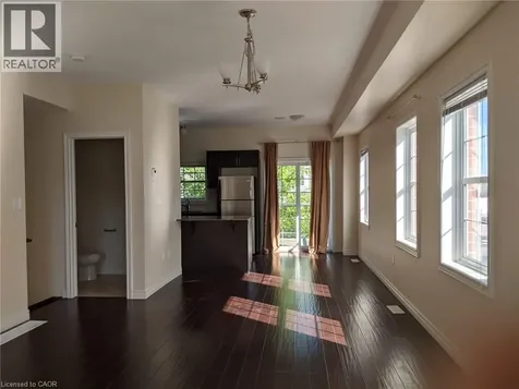 2 Whitehaven Lane Kitchener ON N2H 0B3
