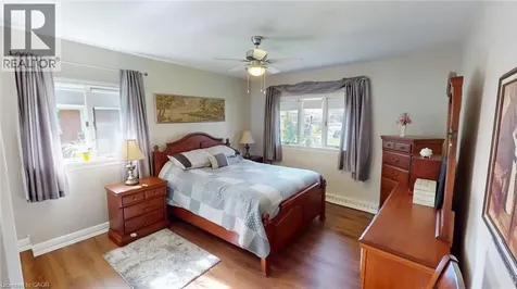 16 Daleview Crescent Fonthill ON L0S 1E0