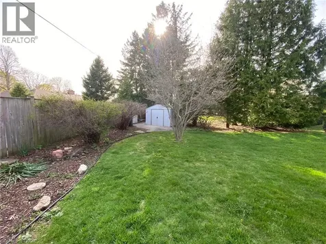16 Daleview Crescent Fonthill ON L0S 1E0
