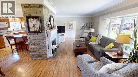 16 Daleview Crescent Fonthill ON L0S 1E0