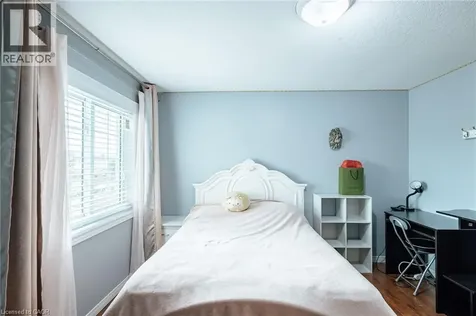 171 Mcnichol Drive Cambridge ON N1P 1G8