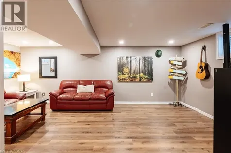 171 Mcnichol Drive Cambridge ON N1P 1G8